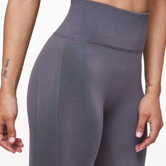 Lululemon EBB TO STREET CROP 21" legging - Picture 2 of 6
